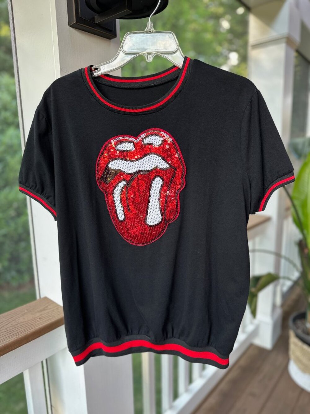 Rolling Stones Style Sequin Tongue Lips Black Crewneck Top Short Sleeve Size XXL